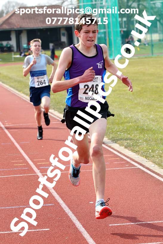 3000 metres, 2021 NECAA Open Graded Meeting, Morpeth. Photo: David T. Hewitson/Sports for All Pics